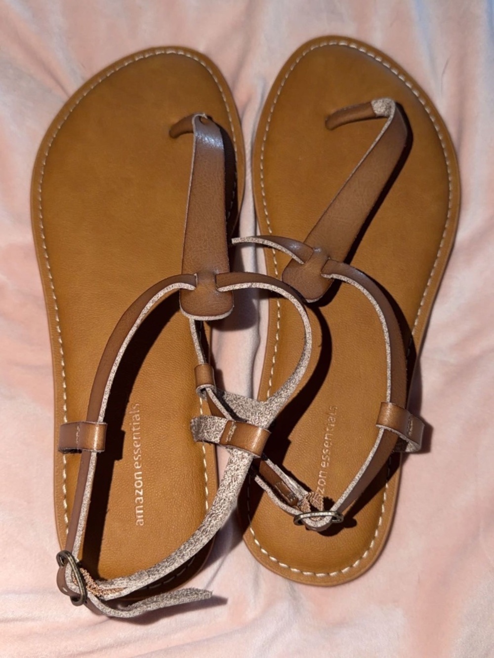 Amazon Essentials Brown Thong Sandals 10W Wide NWOT